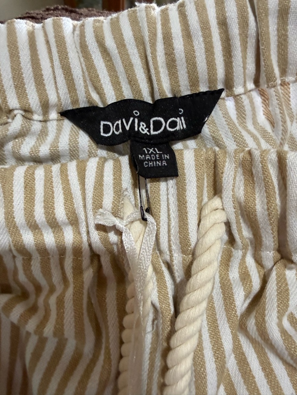 NEW-DAVI & DANI Beige Striped Wide-Leg Drawstring Pants - Picture 4 of 7